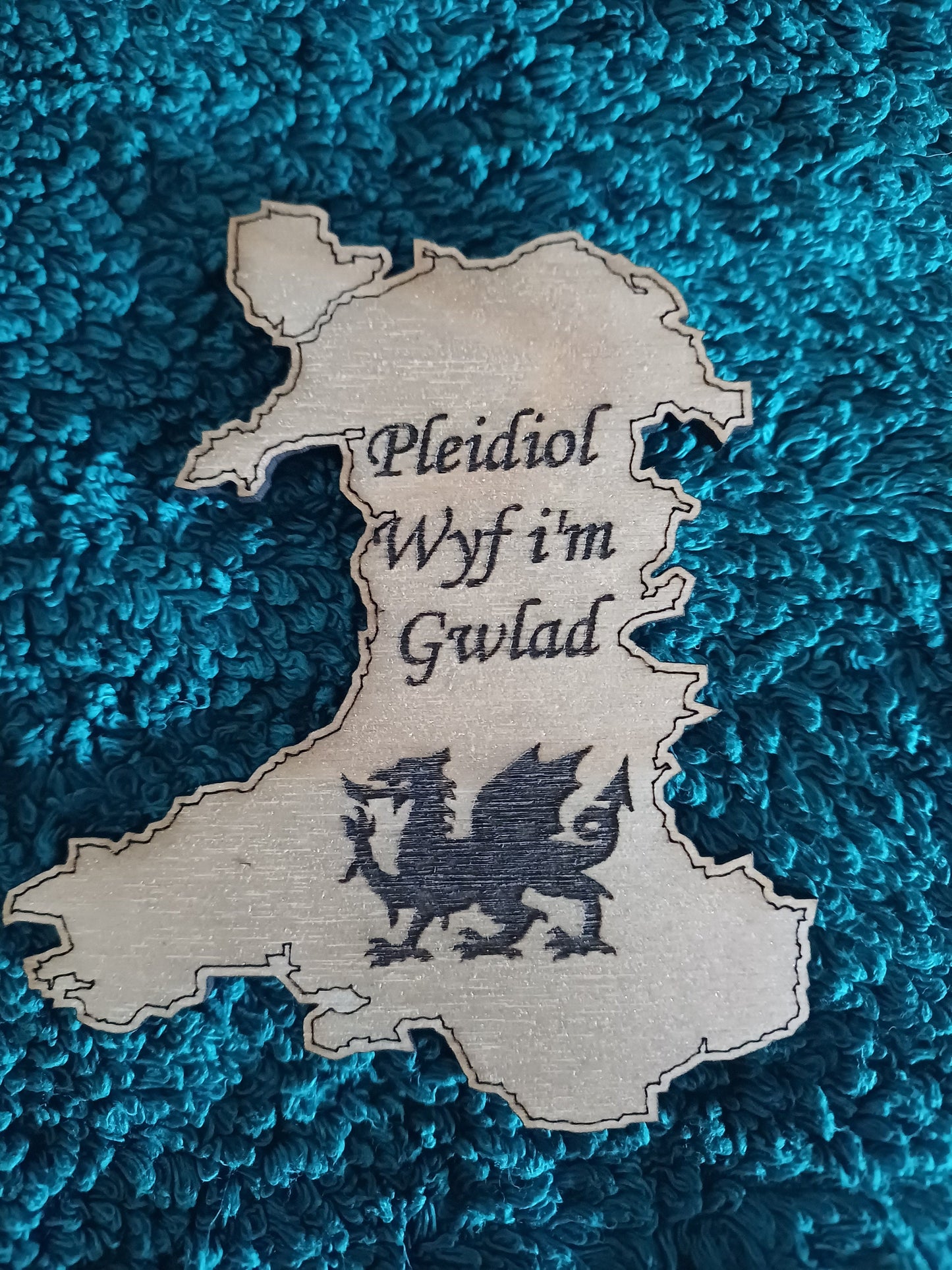 Welsh fridge magnet, Wales fridge magnet, symbol, Wales, magnet, national anthem, wooden fridge magnet