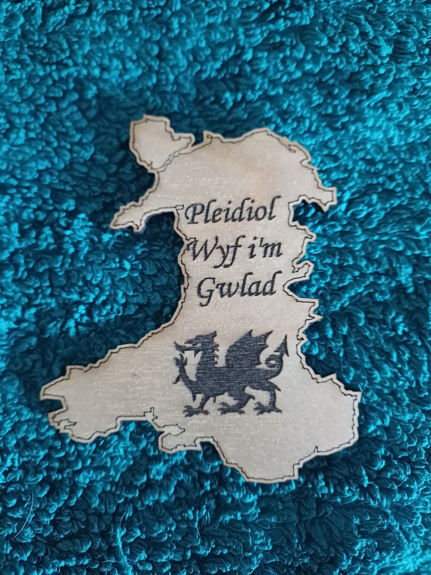 Welsh fridge magnet, Wales fridge magnet, symbol, Wales, magnet, national anthem, wooden fridge magnet