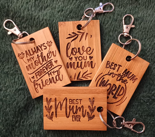 mothers day keyring gift, wooden keyring, personalised, gift for mum, handmade, christmas gift for mum