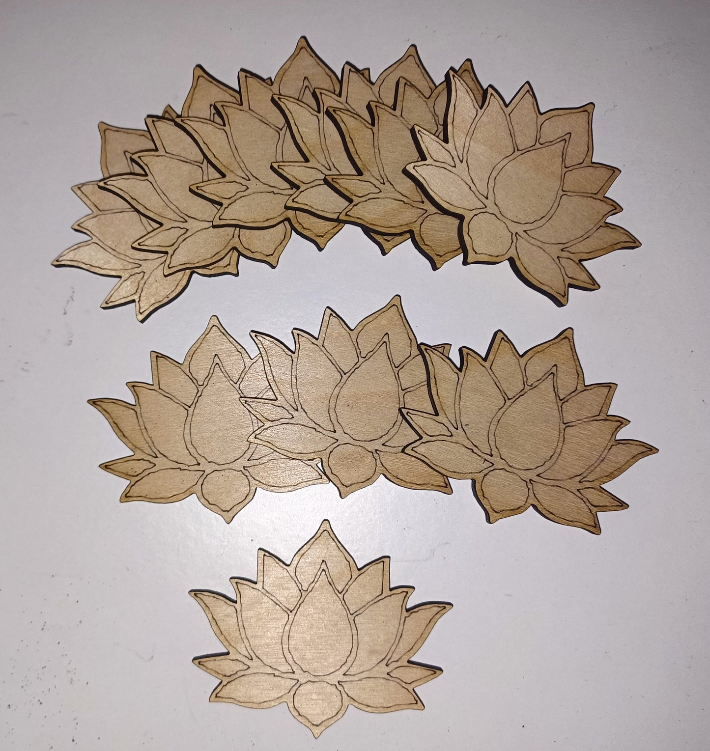 10 x wooden lotus flower craft shape, lotus flower craft shape, lotus flower shape, wooden craft shapes, wooden lotus outline,